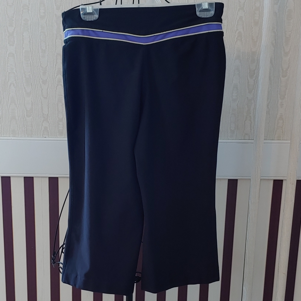 🔴SOLD 🔴Nike Women's Fit Dry Capri Athletic - Picture 6 of 11
